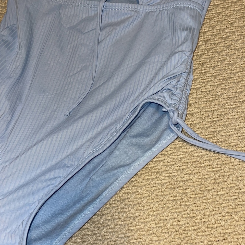Celebrity Pink Swim l/s light blue - Picture 3 of 5